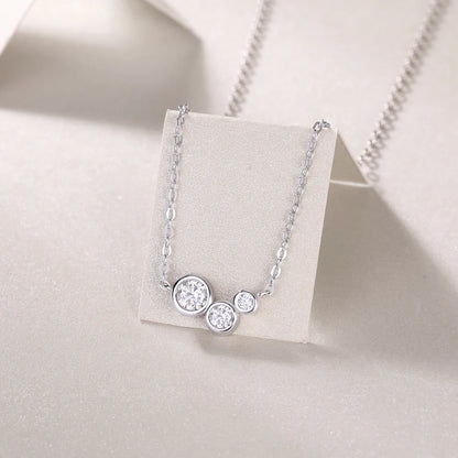 JIUZUAN Three Stone Moissanite Necklace 925 Silver 18K Gold Plated Elegant Jewelry Gift for Women Comes with GRA Certificate